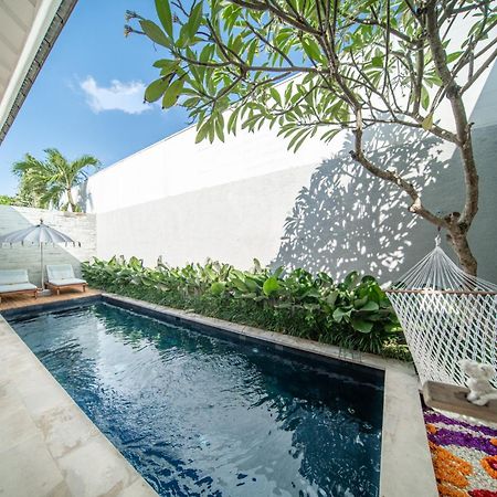 Astera Villa Seminyak By Ini Vie Hospitality Екстериор снимка