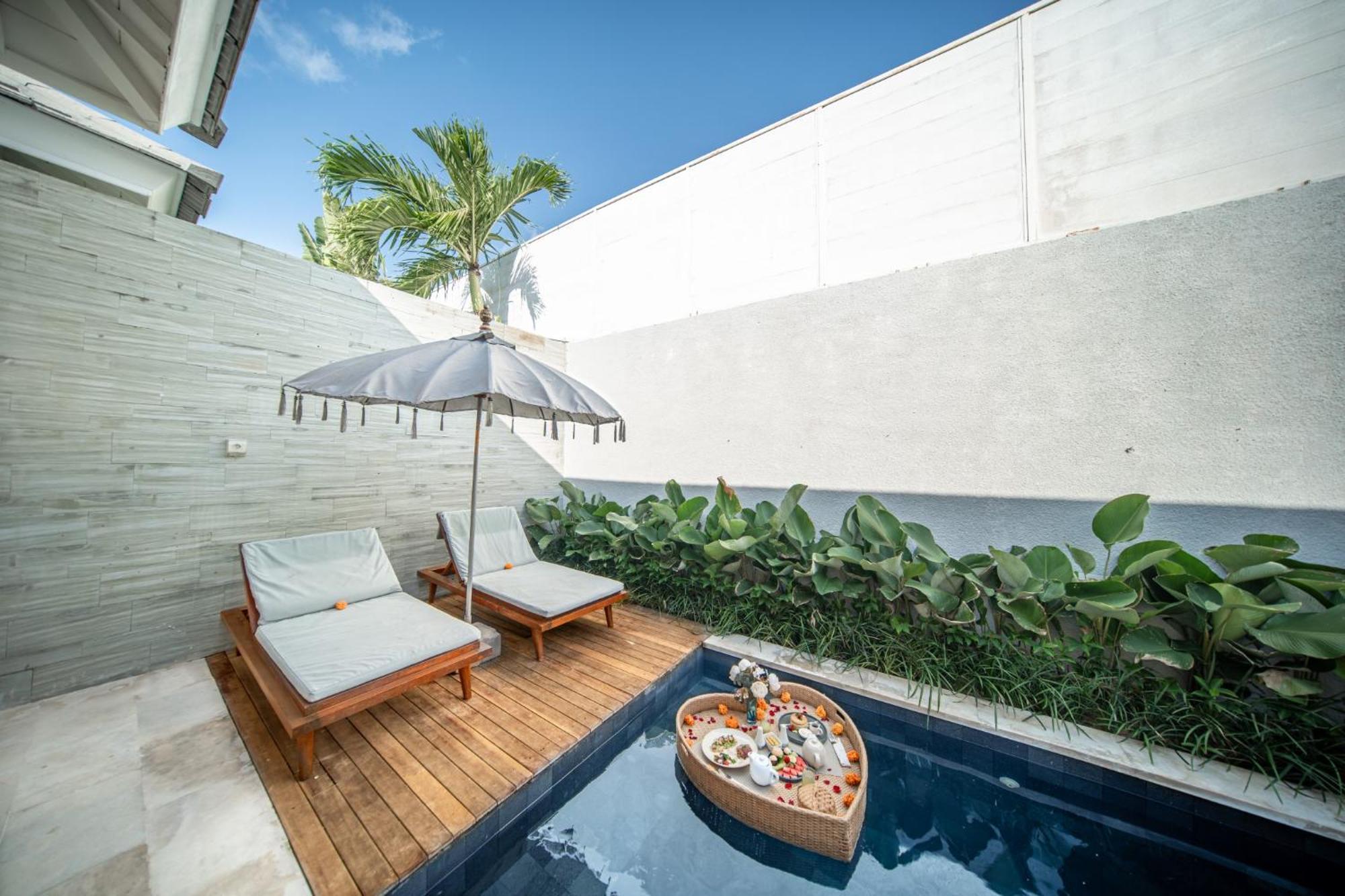 Astera Villa Seminyak By Ini Vie Hospitality Екстериор снимка
