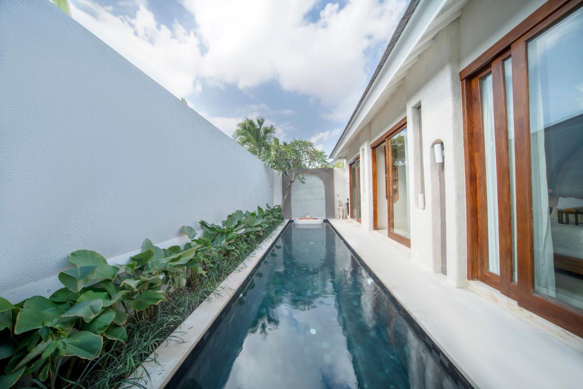 Astera Villa Seminyak By Ini Vie Hospitality Екстериор снимка